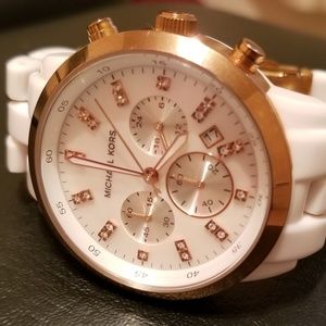 White Michael Kors Watch MK-5487 (needs battery)